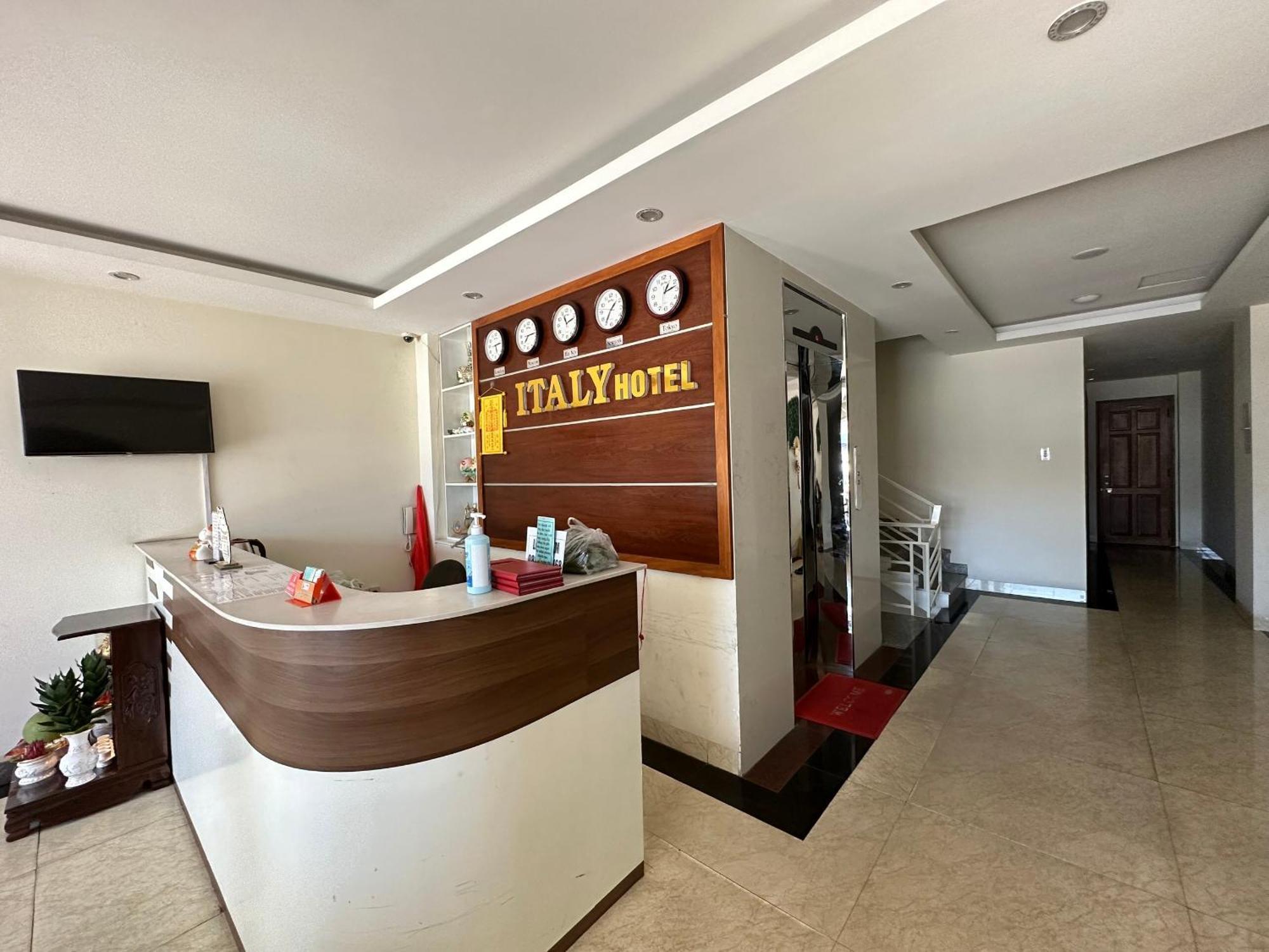 Italy Hotel Nha Trang Eksteriør billede